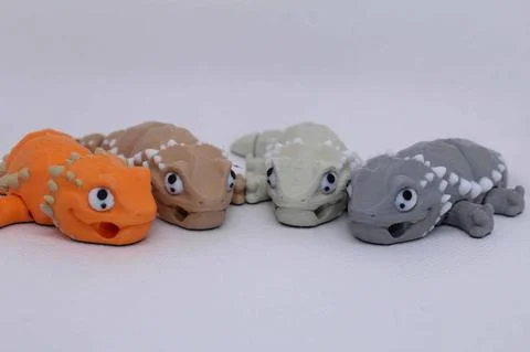 Flexi Baby Bearded Dragon Keyring - Image 2