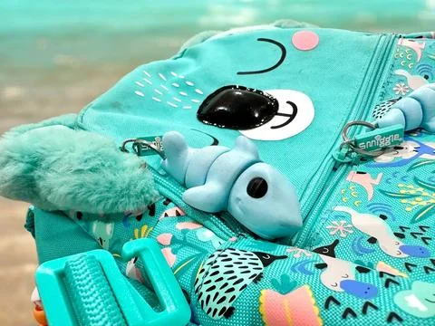 Flexi Baby Shark Keyring - Image 3