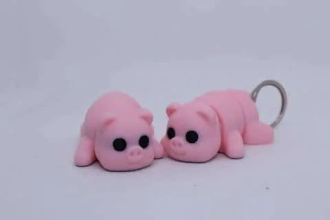 Flexi Baby Pig Keyring - Image 3
